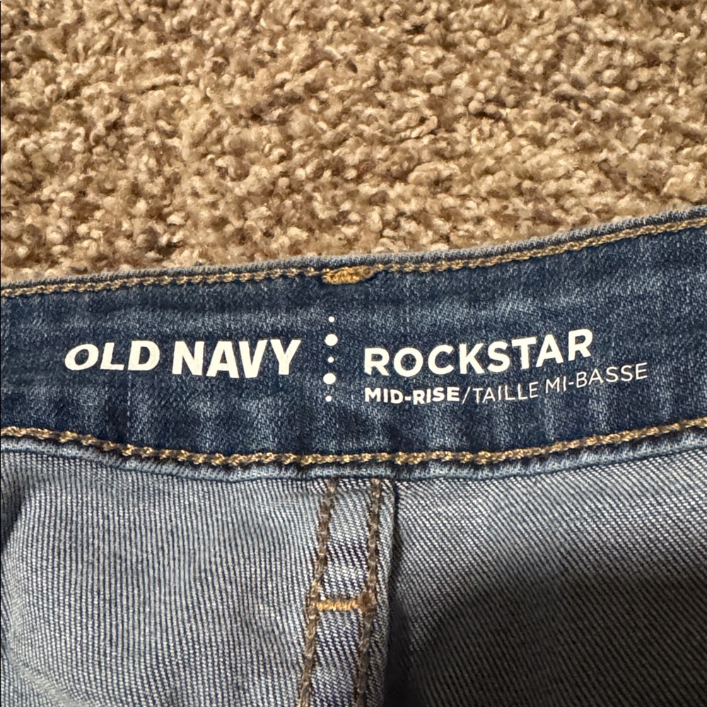 Old Navy Rockstar Midrise distressed stretch jeans (16P) - EUC! - Picture 4 of 9